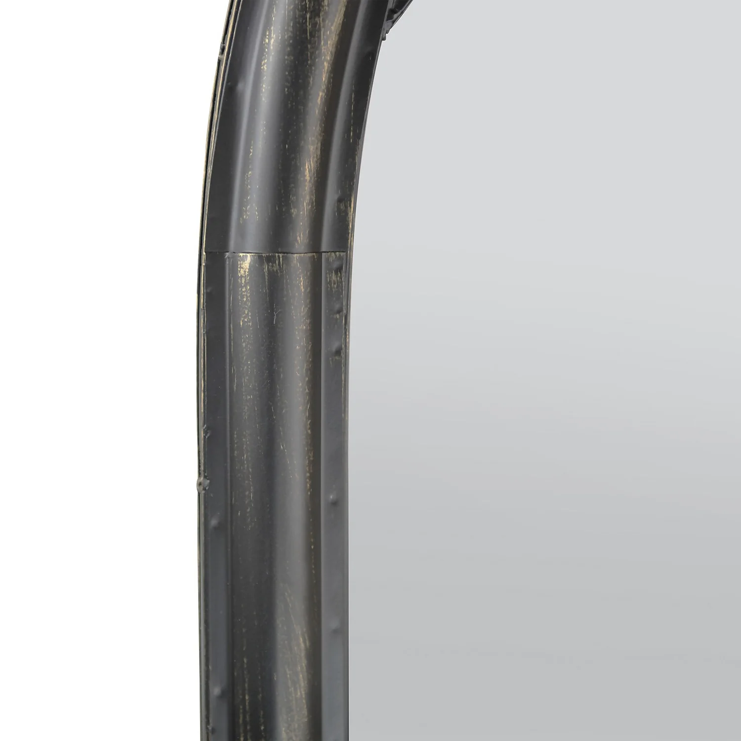 MirrorOutlet Black Somerley Chapel Arch Extra Large Metal Garden Mirror - 150x81cm 3 MirrorOutlet Black Somerley Chapel Arch Extra Large Metal Garden Mirror - 150x81cm - Image 3