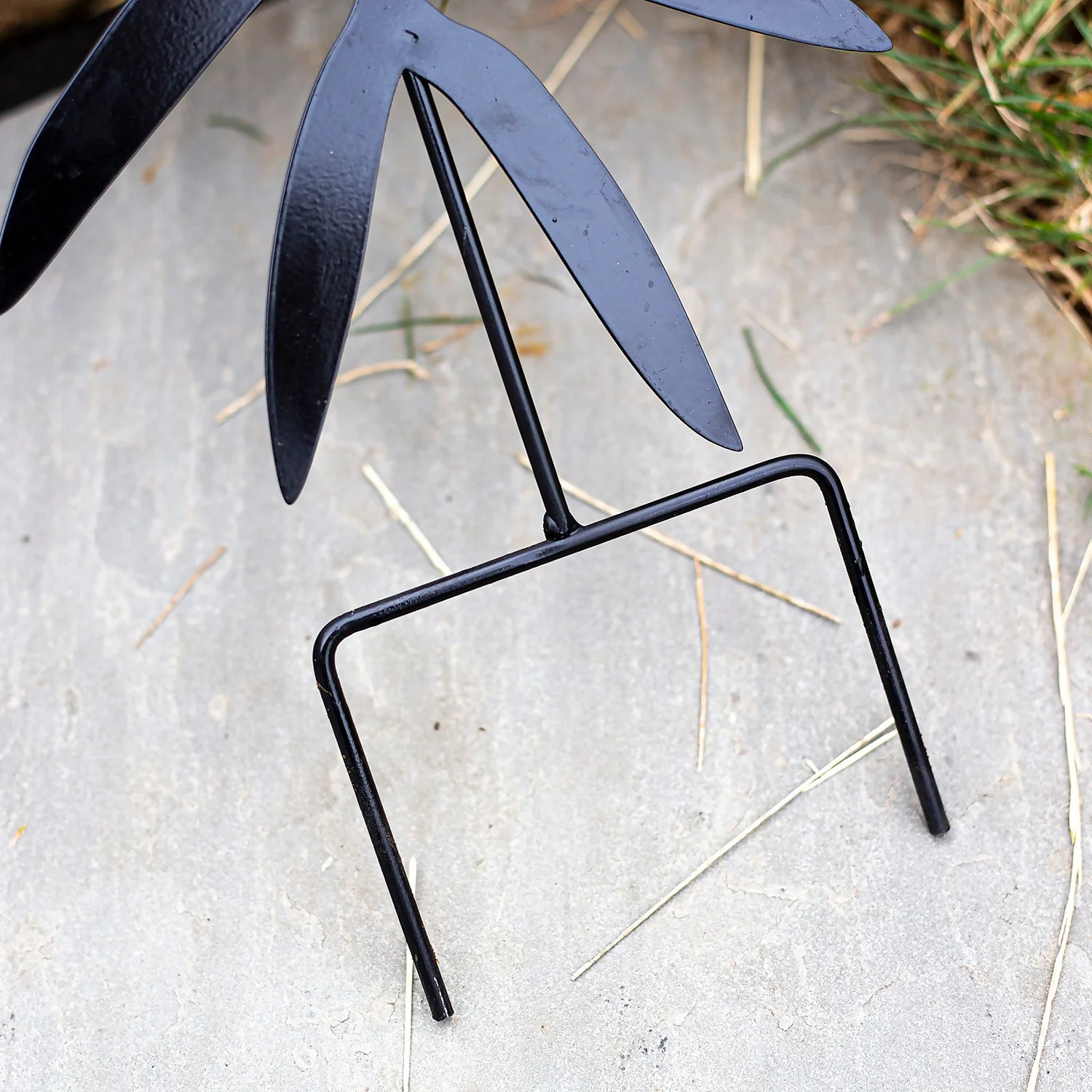 Jungle Black Ground Stakes - 45cm (Assorted Designs) 3 Jungle Black Ground Stakes - 45cm (Assorted Designs) - Image 3